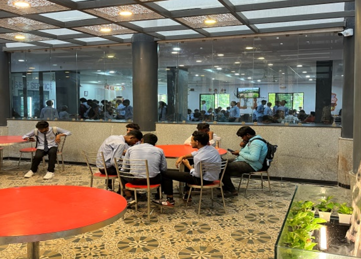 Canteen Dining Hall at Tulsiramji Gaikwad-Patil College of Pharmacy